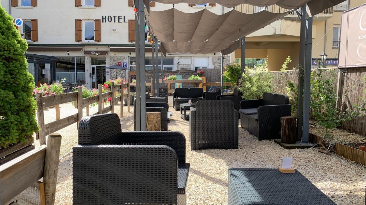 Hotel Le Dauphin Villard-de-Lans Bagian luar foto