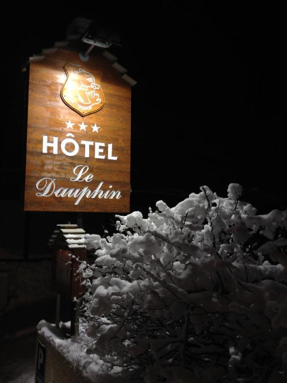 Hotel Le Dauphin Villard-de-Lans Bagian luar foto