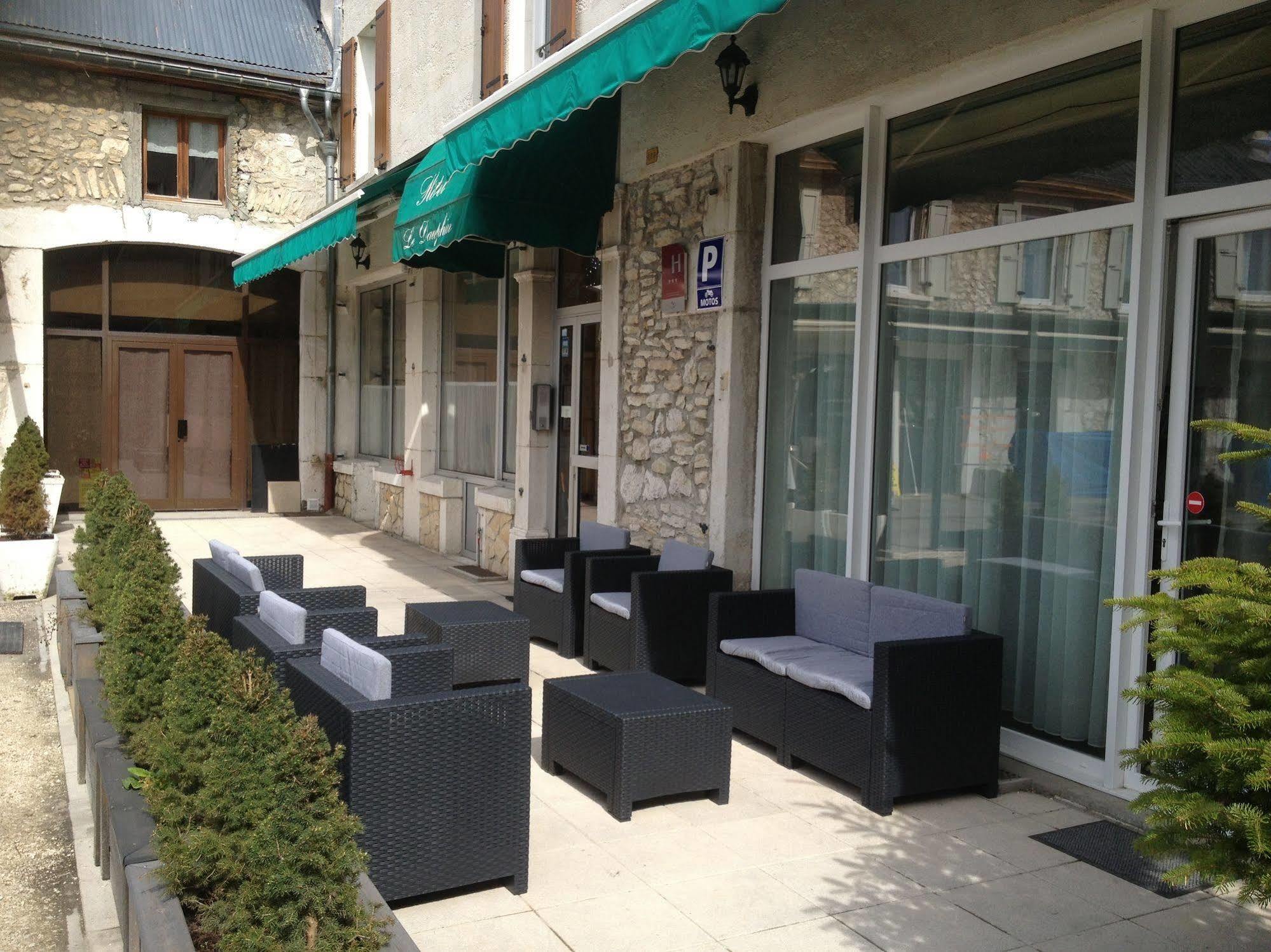 Hotel Le Dauphin Villard-de-Lans Bagian luar foto